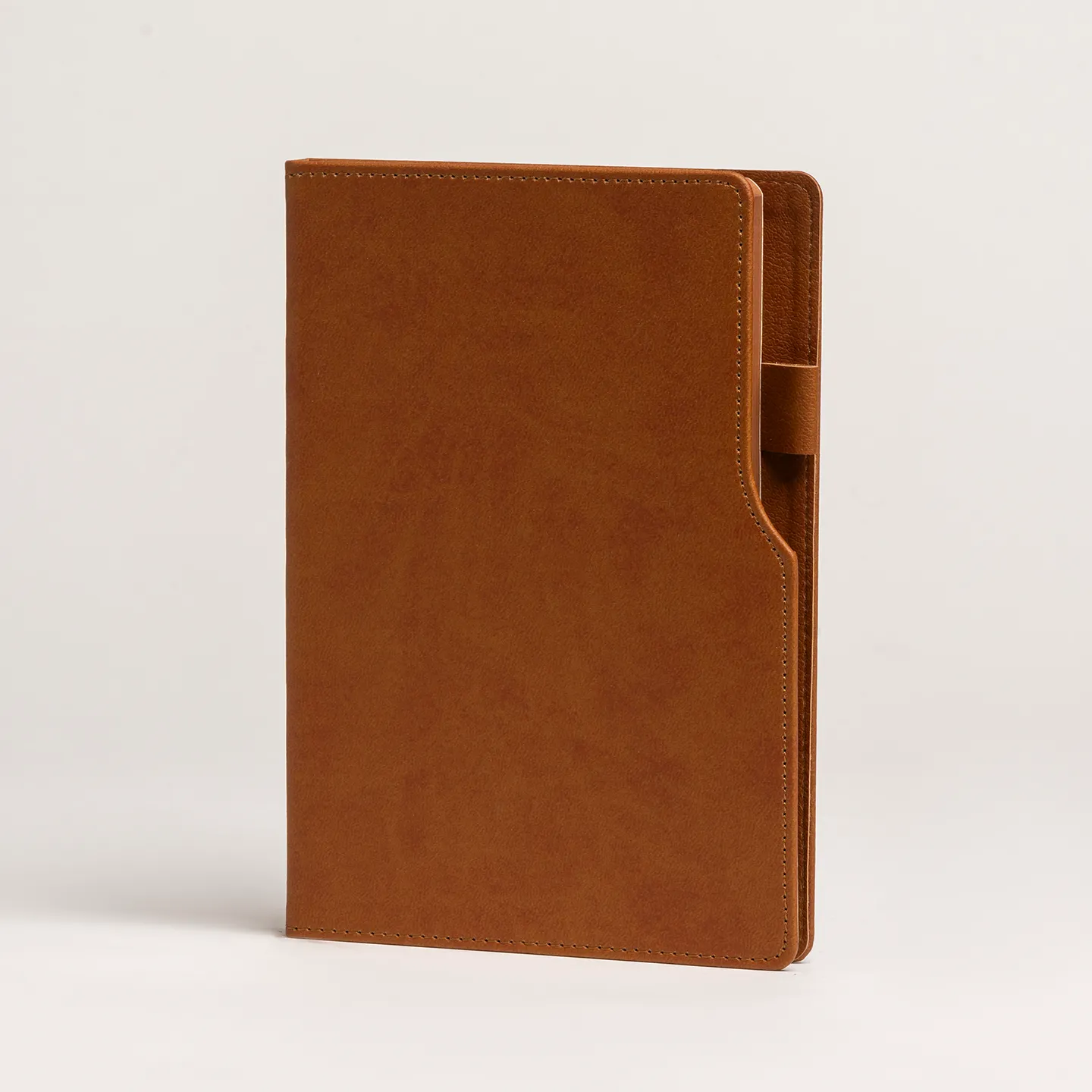 14,5 x 21 cm Termo Deri PU Sert Kapaklı Tarihsiz Defter, 224 Sayfa, 80 gr Ivory Krem Çizgili İç Kağıt, Kenar Boyalı, Kalem Tutuculu Promozone