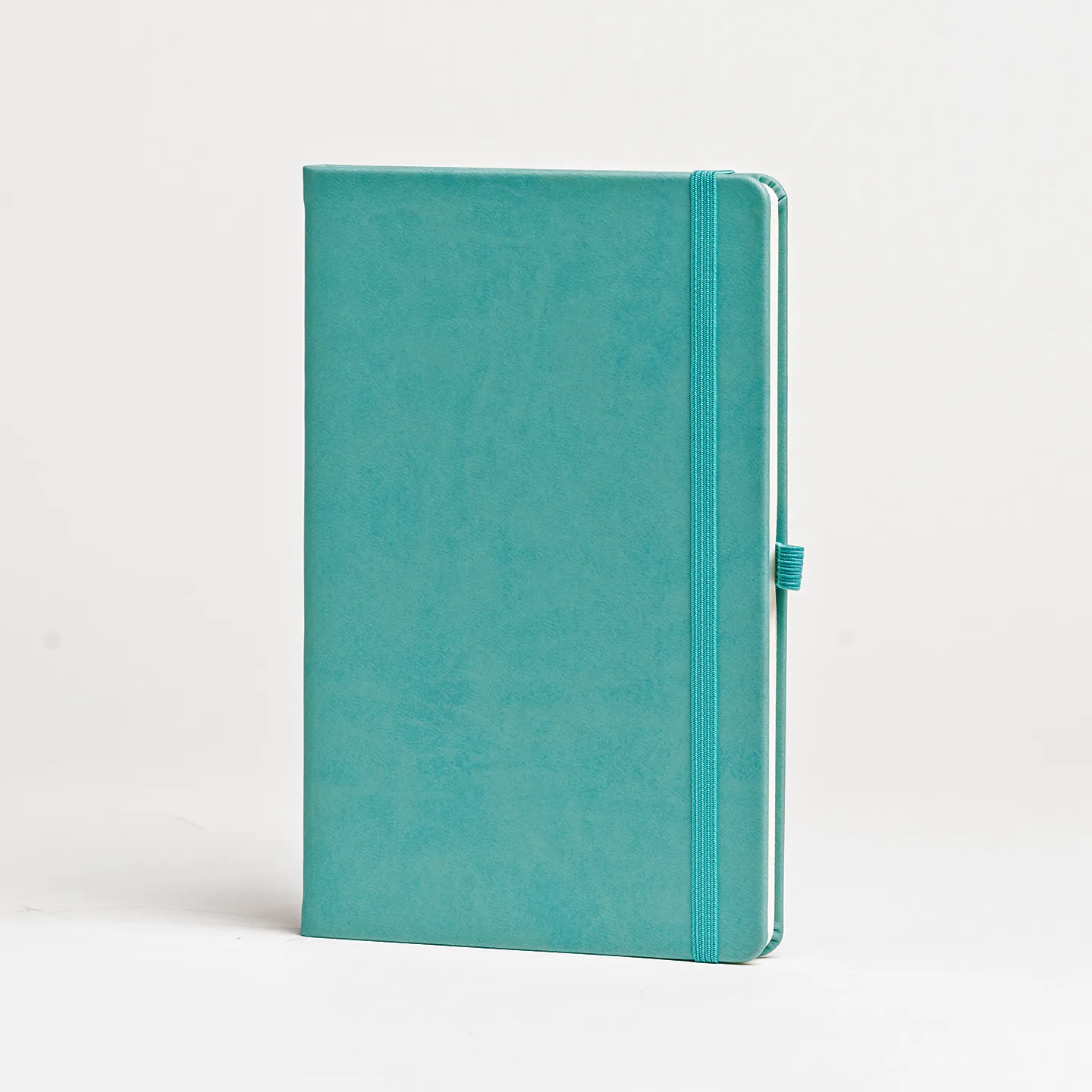 13 x 21 cm Termo PU Sert Kapaklı Tarihsiz Defter, 224 Sayfa, 70 gr Ivory Krem Çizgili İç Kağıt, Esnek Kapak Lastikli, Kalem Tutuculu Promozone