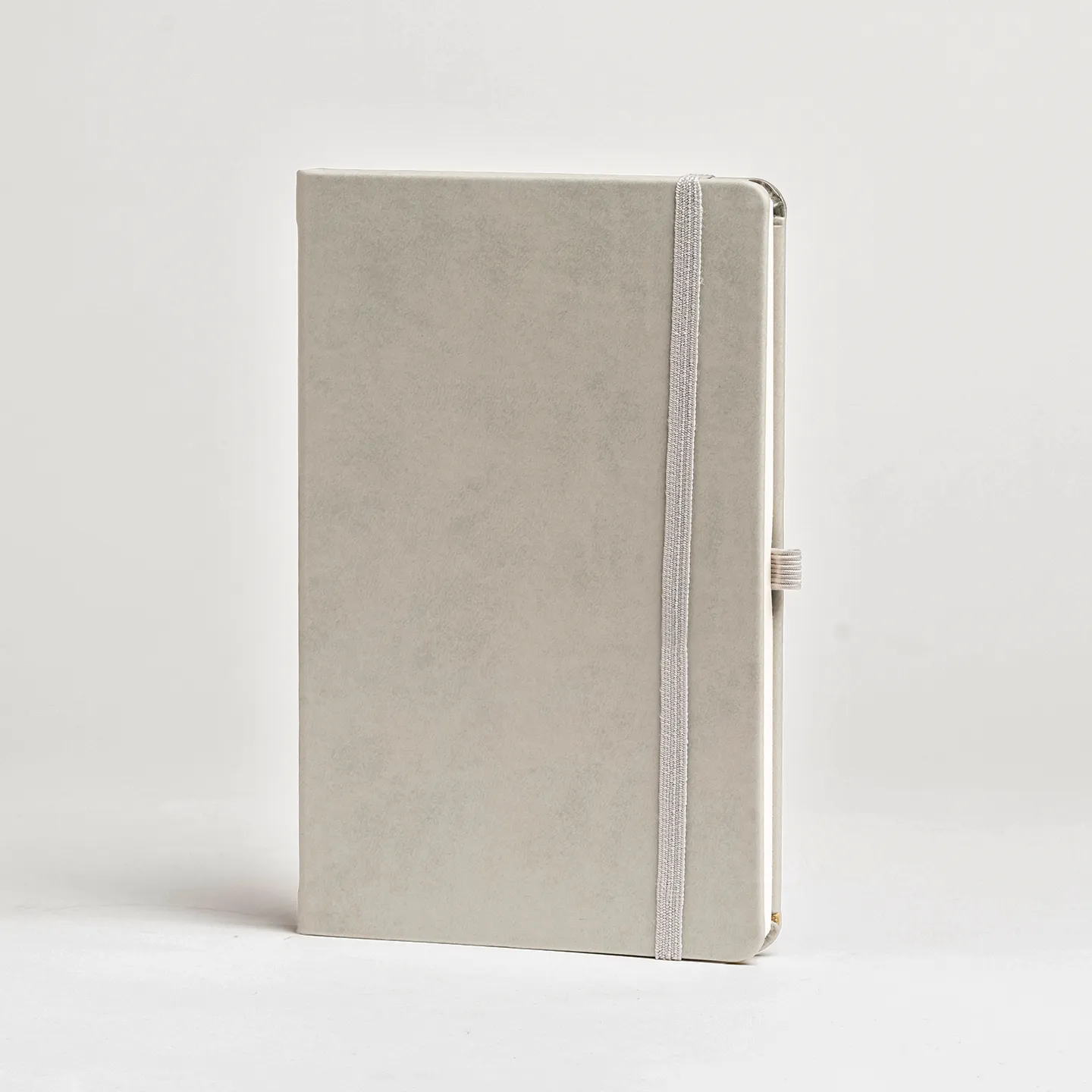 13 x 21 cm Termo PU Sert Kapaklı Tarihsiz Defter, 224 Sayfa, 70 gr Ivory Krem Çizgili İç Kağıt, Esnek Kapak Lastikli, Kalem Tutuculu Promozone