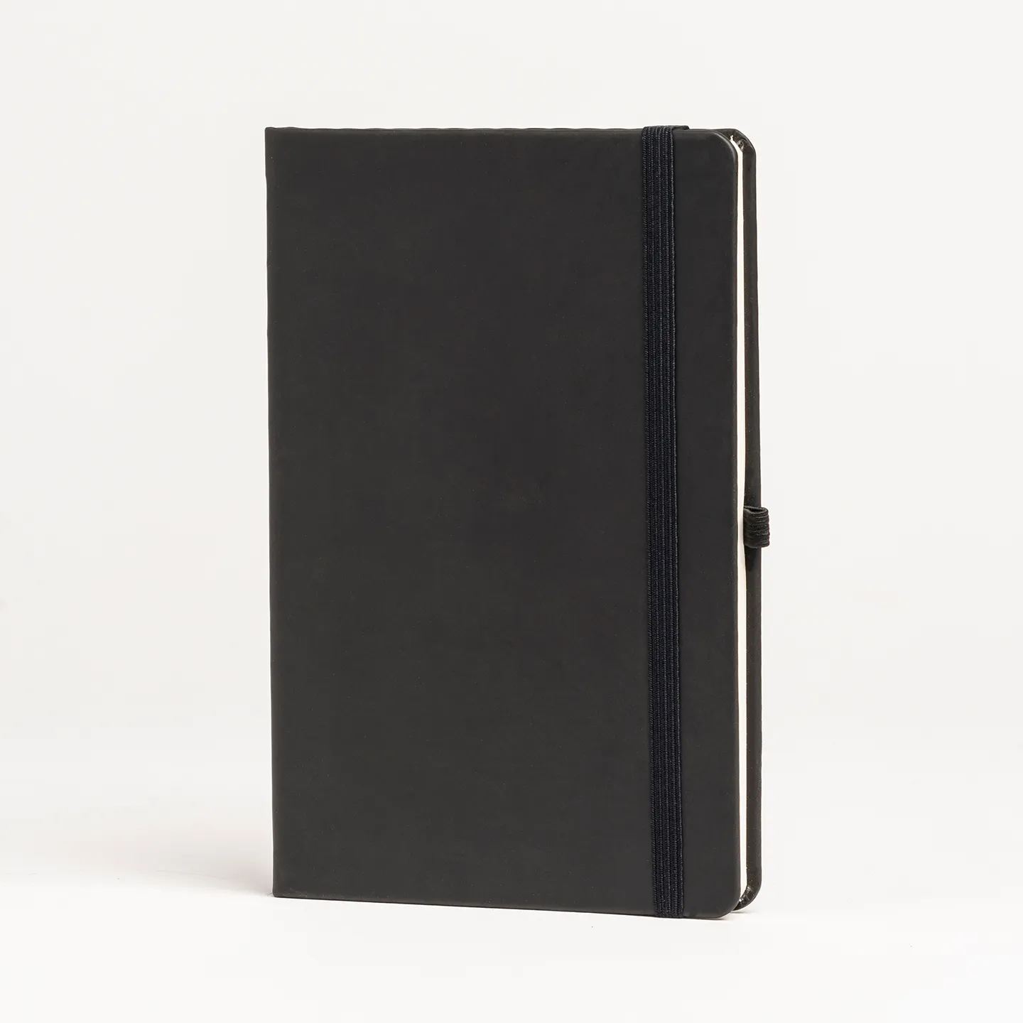 13 x 21 cm Termo PU Sert Kapaklı Tarihsiz EKONOMİK Defter, 160 Sayfa, 60 gr Holmen Krem Çizgili İç Kağıt, Esnek Kapak Lastikli, Kalem Tutuculu Promozone
