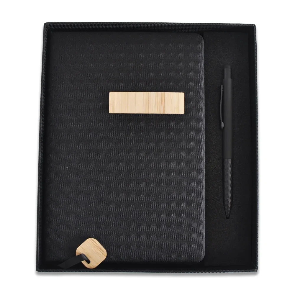 14×21 Kumaş-Bambu Detaylı Defter & Touchpen Diamond Kalem Kutulu VIP Hediye Seti