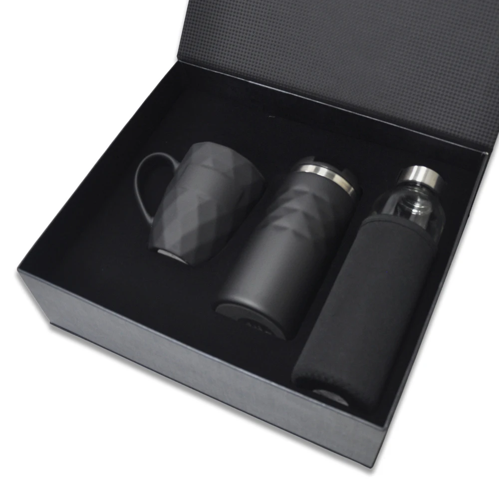 300 ml Termos, 500 ml Kılıflı Cam Şişe & Diamond Porselen Bardak Kutulu VIP Hediye Seti Promozone