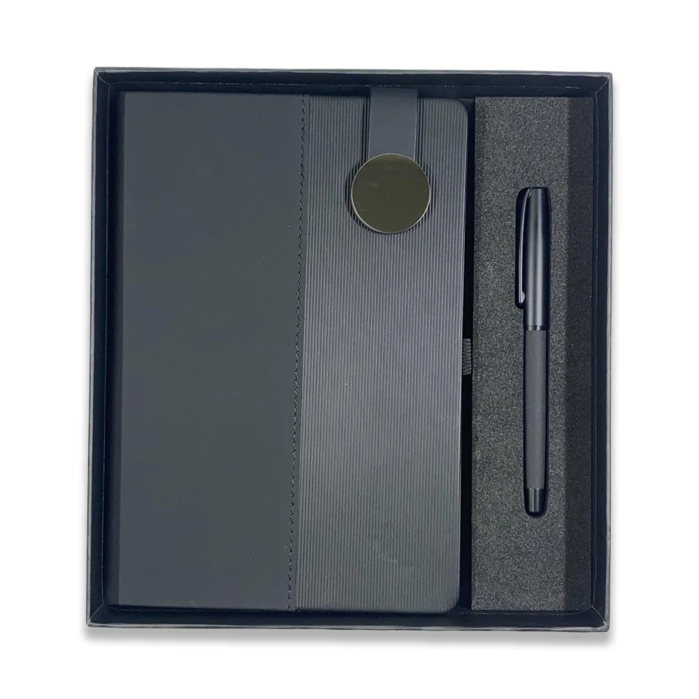 Yuvarlak Metal Tokalı Defter ve Deri Roller Kalem Kutulu Hediye Seti