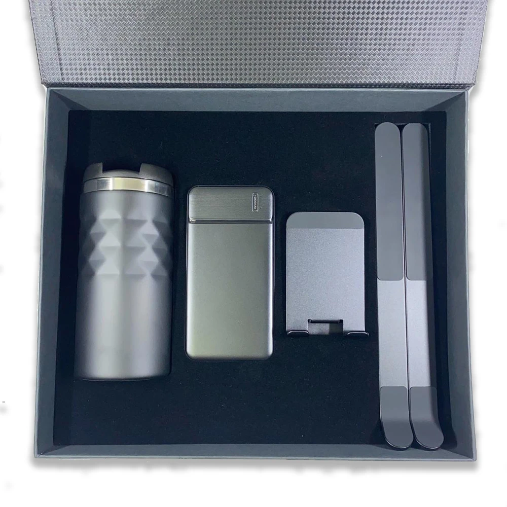 10000 mAh Powerbank, 300 ml Çelik Bardak, Telefon ve Laptop Tutucu Kutulu Hediye Seti Promozone