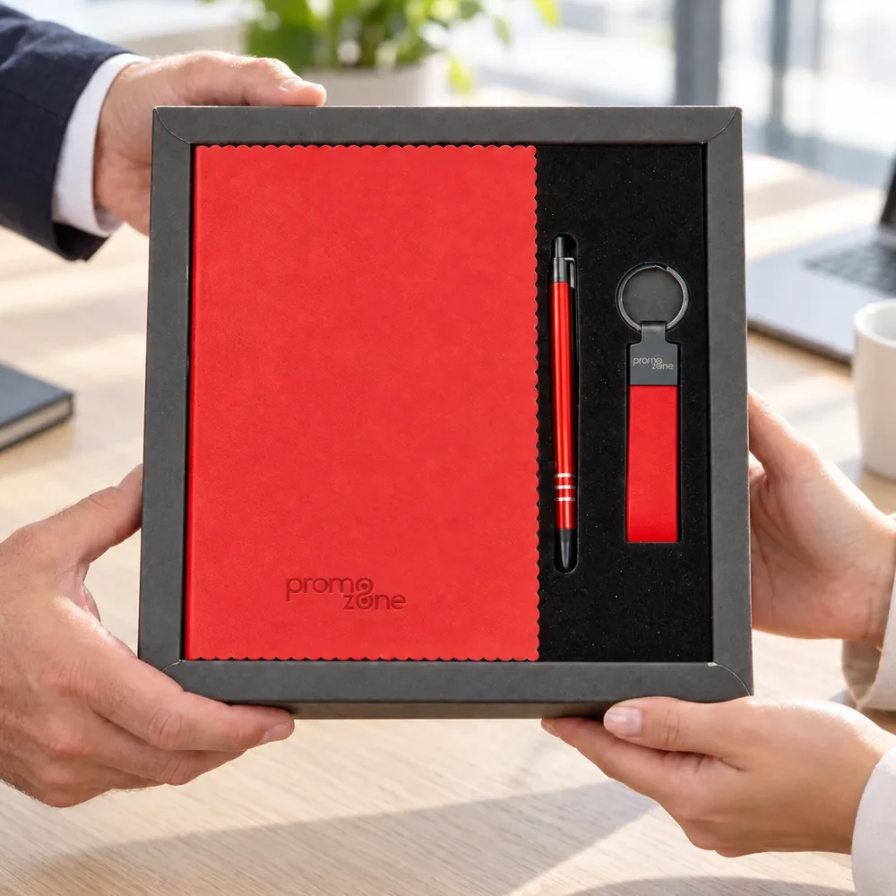 Defter, Metal Kalem & Deri Anahtarlık Kutulu Hediye Seti