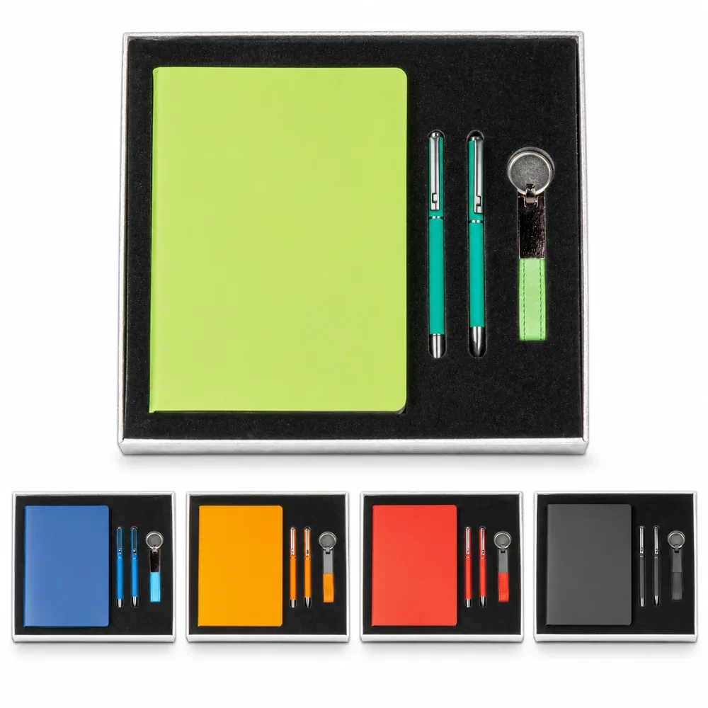 15 × 21 cm Defter, Roller ve Tükenmez Kalem ve Anahtarlık Kutulu Hediye Seti