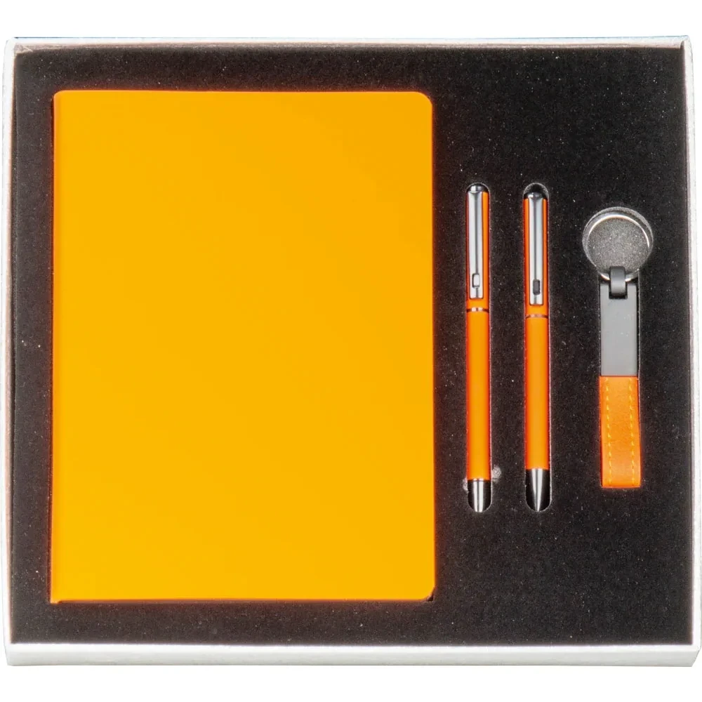 15 × 21 cm Defter, Roller ve Tükenmez Kalem ve Anahtarlık Kutulu Hediye Seti Promozone