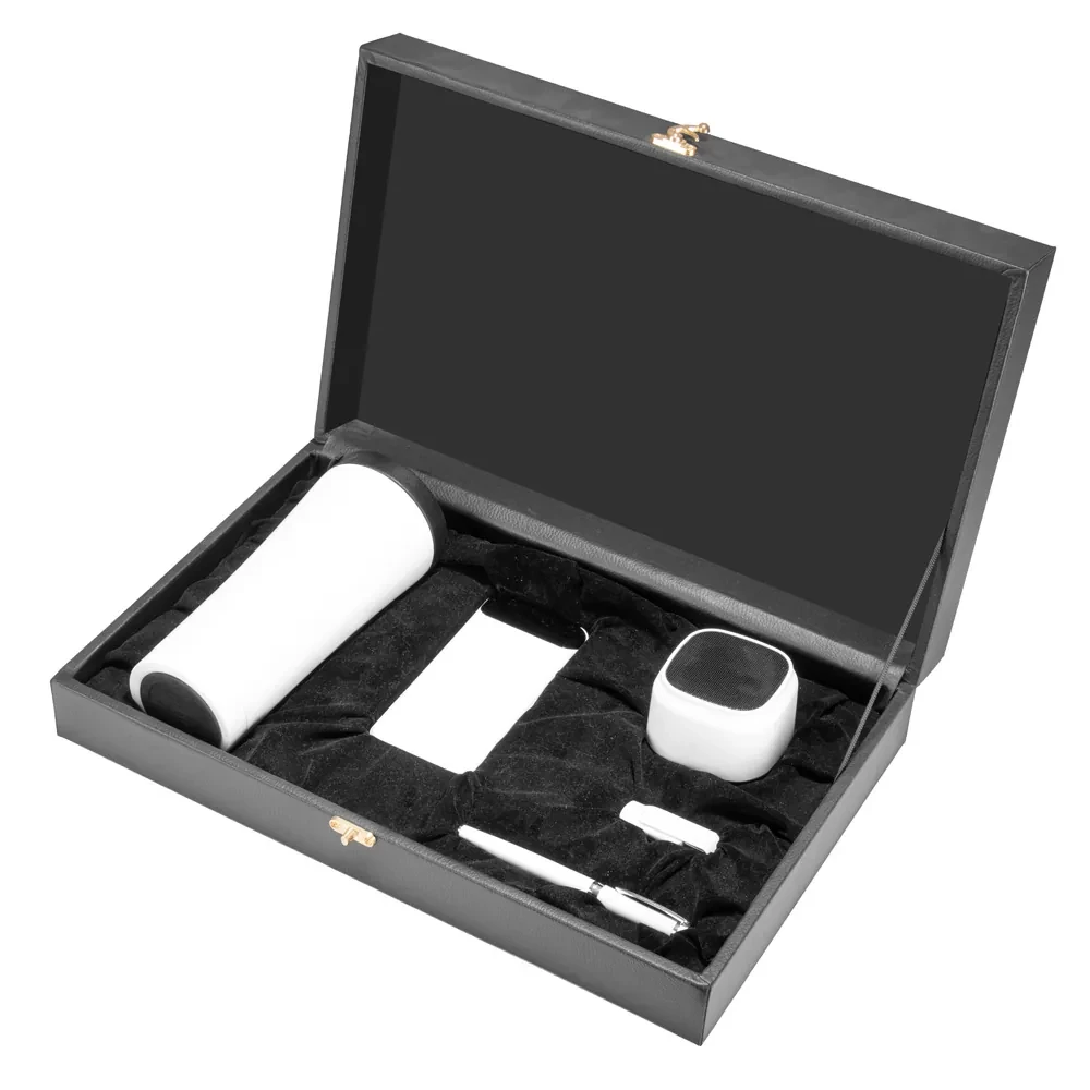 500 ml Termos, Powerbank, Roller Kalem, 16 GB USB Bellek ve Bluetooth Hoparlör Kutulu Hediye Seti Promozone
