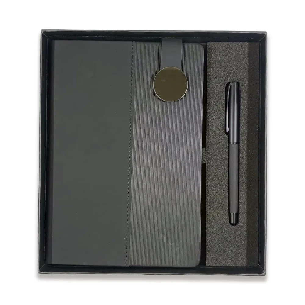Yuvarlak Metal Tokalı Defter ve Deri Roller Kalem Kutulu Hediye Seti