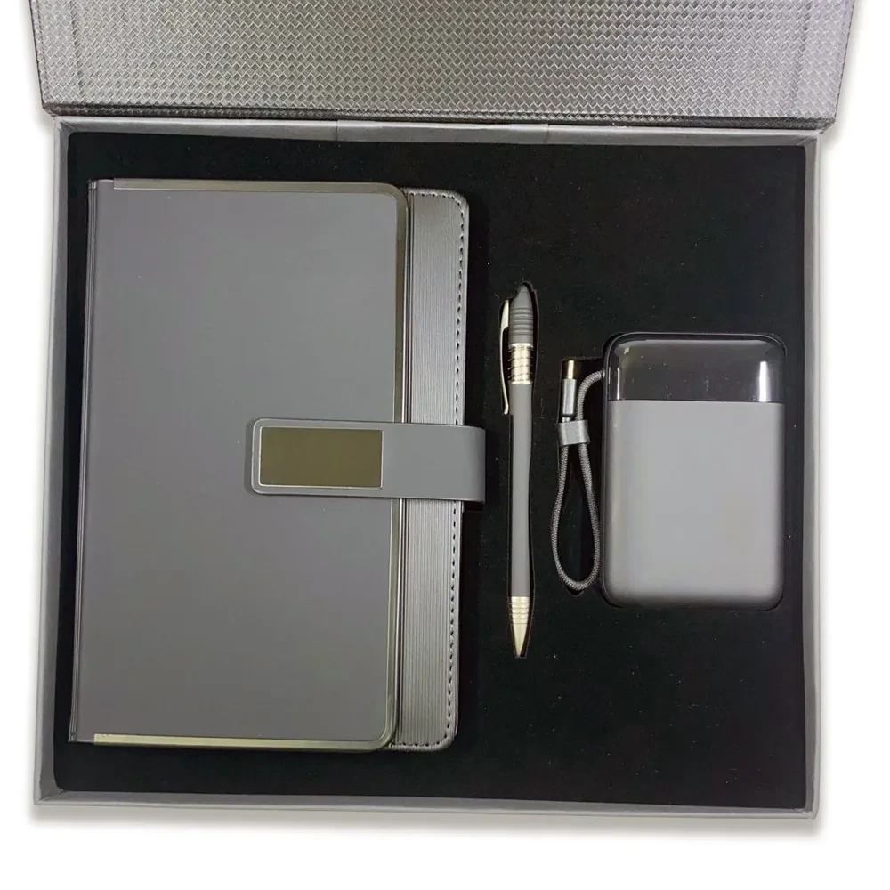 10000 mAh Işıklı MagSafe Powerbank, Defter ve Jel Kalem Kutulu Hediye Seti
