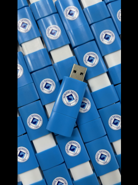 16 GB Plastik USB Bellek