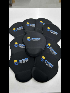 Addison 300152 Siyah Bileklikli Ekstra Kauçuk Kaplamalı Mouse Pad