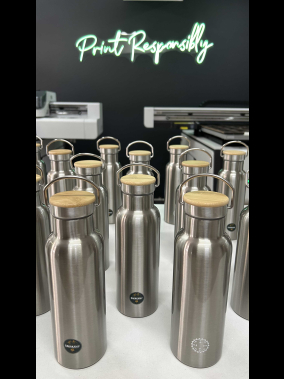 600 ml Bambu Kapak Detaylı Renkli Paslanmaz Çelik Termos