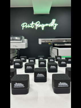 Mikado MD-18BT Siyah DC 5V/USB TF Kartlı Bluetoothlu Led Işıklı Şarjlı Speaker Hoparlör