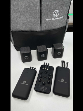 S-link IP-G14W 10000mAh Dahili Kablolu Gizli Ledli Siyah Vantuz+Stand Kablosuz Taşınabilir Powerbank