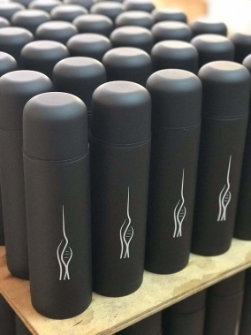 500 ML Siyah Bardaklı Termos (Deri Kılıflı)