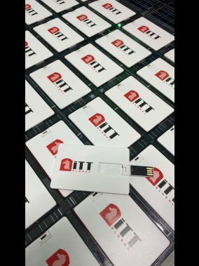 64 GB Kart USB Bellek