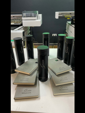 13 x 21 cm Termo PU Sert Kapaklı Tarihsiz Defter, 224 Sayfa, 80 gr Ivory Krem Çizgili İç Kağıt, Metal Tokalı