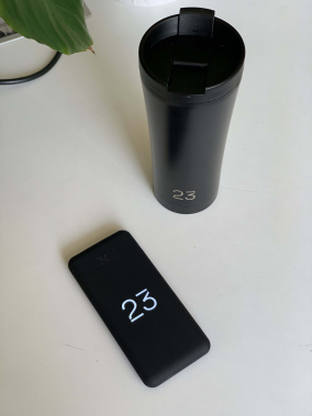 10000 mAh Wireless Dijital Güç Göstergeli Işıklı Logolu Kablosuz Powerbank