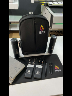 Stoklu Özel Üretim Promosyon Konferans Sırt Çantası