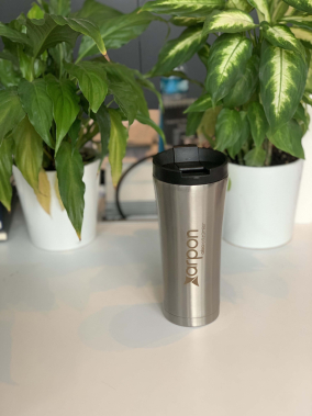 500 ml Kaydırmaz Taban Termos Bardak