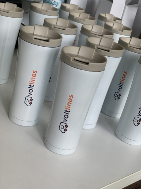 500 ml Kaydırmaz Taban Termos Bardak