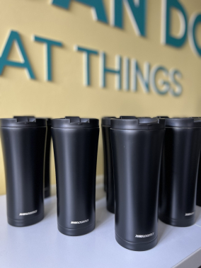 500 ml Kaydırmaz Taban Termos Bardak