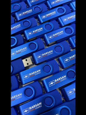 16 GB Renkli Baskı Döner Metal Başlıklı USB Bellek