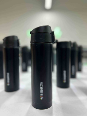 500 ml Muhafaza Kilit ve Otomatik Kapak Termos