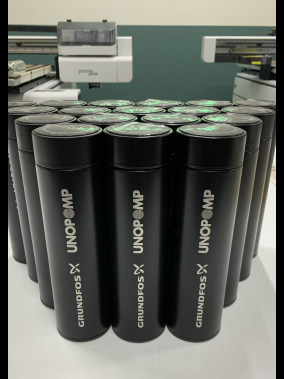 450 ML Isı Derecesi Gösteren Dijital Göstergeli Çelik Termos