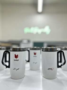 240 ML Kulplu Termos Bardak