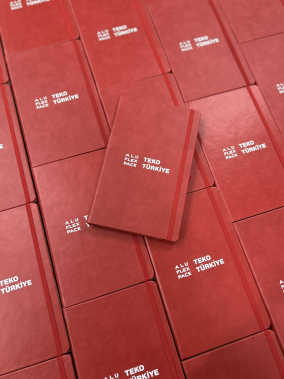 13 x 21 cm Termo Deri Sert Kapaklı Tarihsiz Defter 224 Sayfa 70 gr Ivory Krem Çizgili