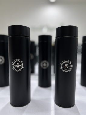 450 ML Isı Derecesi Gösteren Dijital Göstergeli Çelik Termos