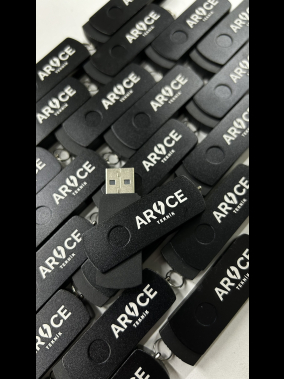 16 GB Metal USB Bellek