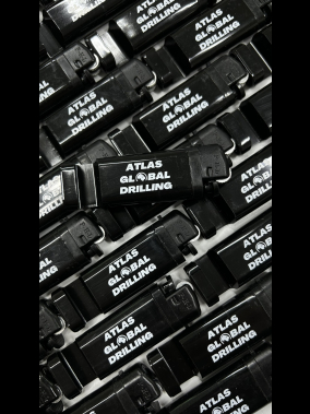 Telefon Tutucu Özellikli Çakmak