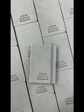 9 x 14 cm Termo PU Sert Kapaklı Cep Boy Tarihsiz Defter 160 Sayfa 60 gr Holmen Krem İç Kağıt Çizgili Lastikli Kalem Tutuculu Ekonomik Model