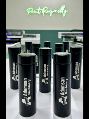 450 ML Isı Derecesi Gösteren Dijital Göstergeli Çelik Termos