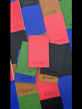 13 x 21 cm Termo Deri Terzi Dikişli Yumuşak Kapaklı Tarihsiz Defter, 80 Sayfa, 80gr. Ivory Çizgili İç Kağıt