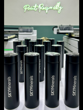 450 ML Isı Derecesi Gösteren Dijital Göstergeli Çelik Termos