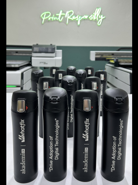 500 ml Muhafaza Kilit ve Otomatik Kapak Termos