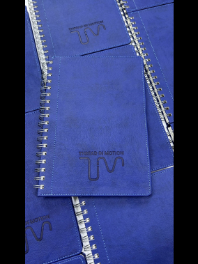 17 x 24 cm Spiralli Termo PU Sert Kapaklı Tarihsiz Defter, 240 Sayfa, 80 gr Ivory Krem Kareli İç Kağıt