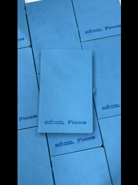 13 x 21 cm Termo PU Sert Kapaklı Tarihsiz Defter 224 Sayfa 80 gr Ivory Krem İç Kağıt Kareli Lastikli Kalem Tutuculu