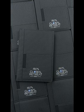 15 x 21 cm Termo Deri Sert Kapaklı Tarihsiz Defter, 224 Sayfa, 80 gr Çizgili İç Kağıt, Telefon - Kart - Kalem Cepli