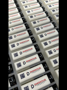 Cricket Taşlı Sibopsuz Çakmak