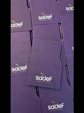 14,5 x 21 cm Termo Deri PU Sert Kapaklı Tarihsiz Defter, 224 Sayfa, 80 gr Ivory Krem Çizgili İç Kağıt, Kenar Boyalı, Kalem Tutuculu