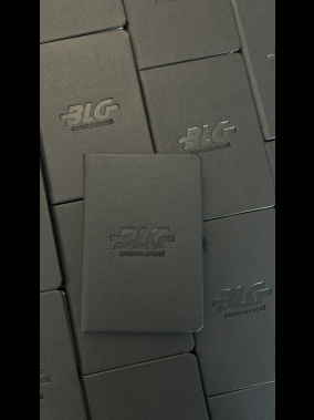 9 x 14 cm Termo PU Sert Kapaklı Cep Boy Tarihsiz Defter 160 Sayfa 60 gr Holmen Krem İç Kağıt Çizgili Lastikli Kalem Tutuculu Ekonomik Model