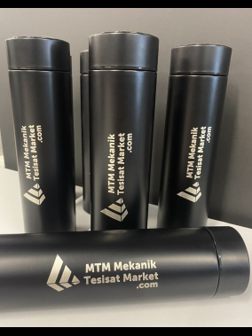 450 ML Isı Derecesi Gösteren Dijital Göstergeli Çelik Termos