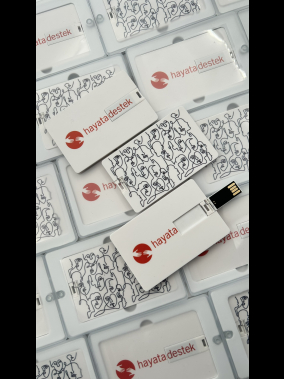 16 GB Kart USB Bellek