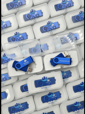 16 GB Renkli Baskı Döner Metal Başlıklı USB Bellek