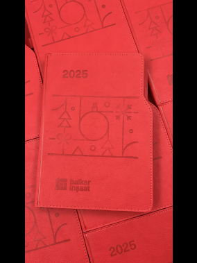 17 x 24 cm Termo Deri Sert Kapaklı Günlük Tarihli Ajanda 336 Sayfa 70 gr Ivory Krem Çizgili İç Kağıt